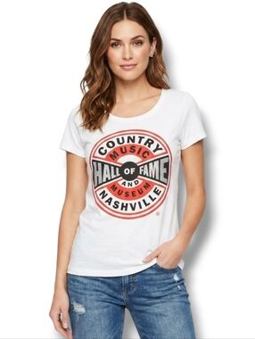 Country Music Hall of Fame Nashville Women’s Graphic T-Shirt XL